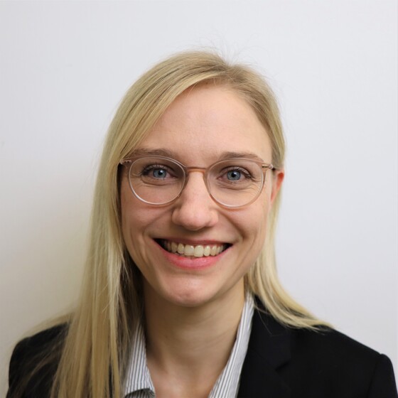 Dr. Sabrina Höfling