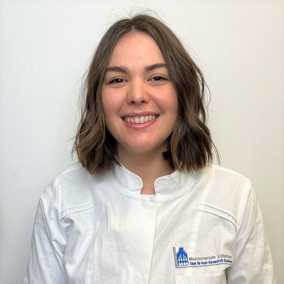 Dr. Enrica Cappellozza